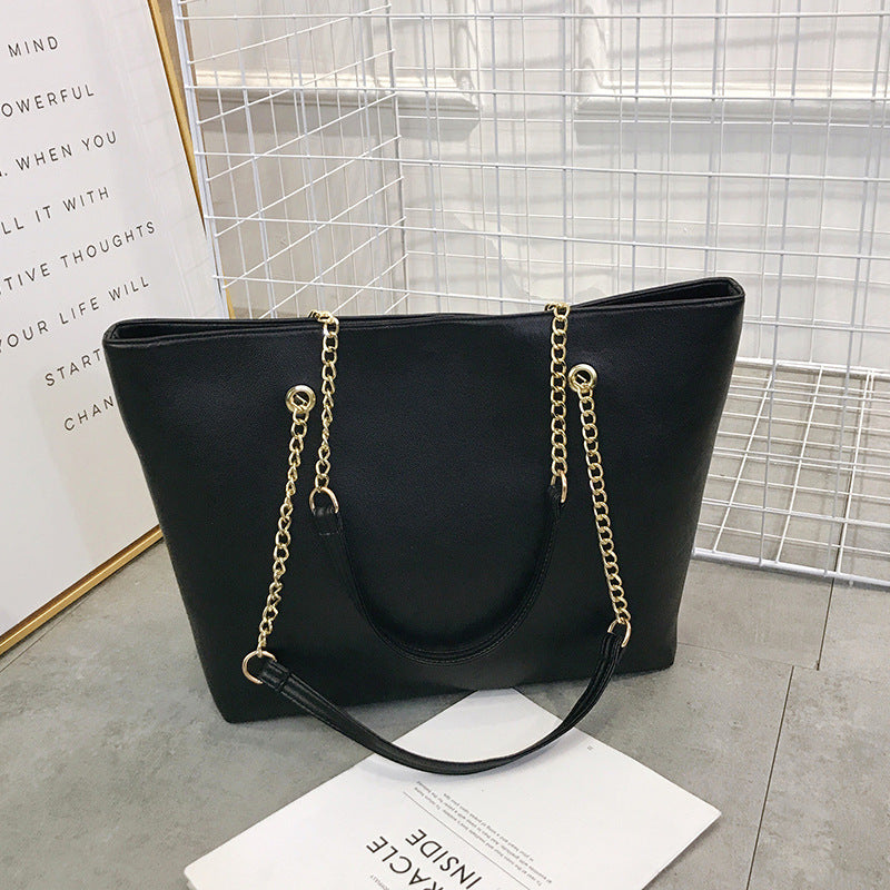 Quilted Women’s Fashion Tote Bag