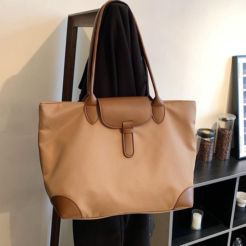 Premium Women’s Commuter Tote Bag