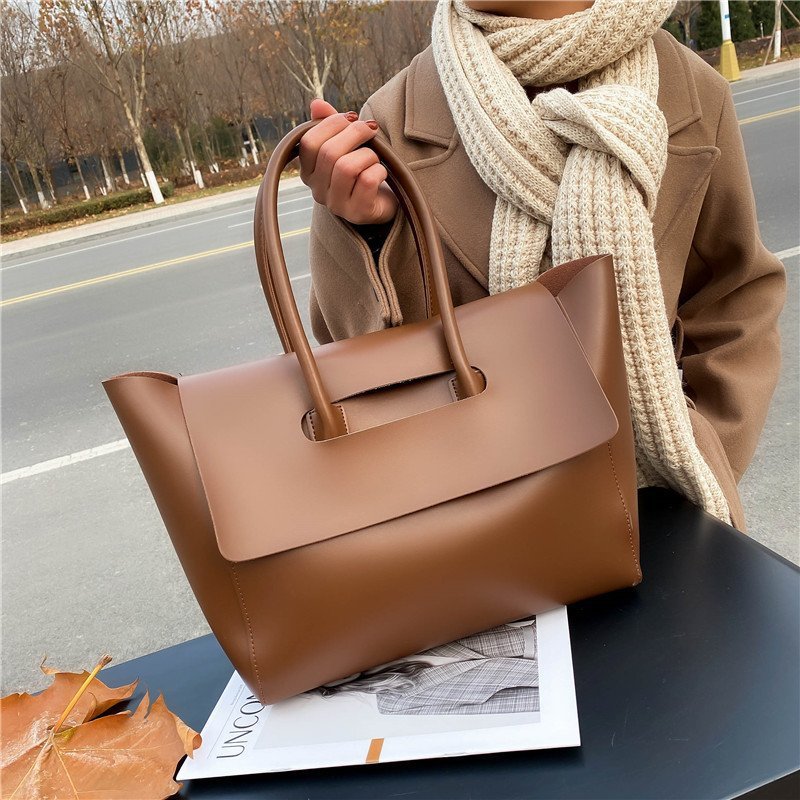 Retro Leather Tote Bag for Women